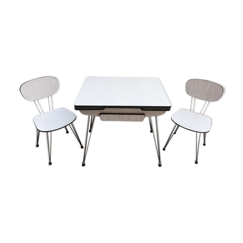 Ensemble table formica et 2 chaises pieds eiffel | Selency