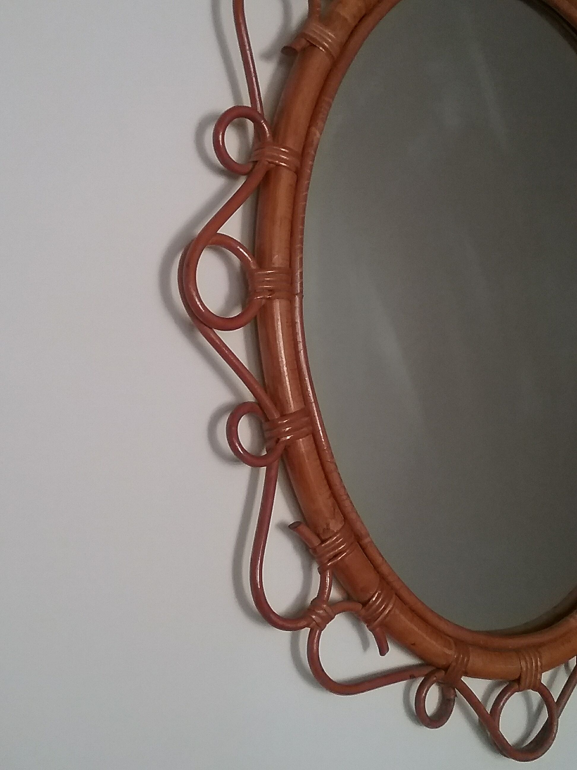 Vintage rattan mirror 65x55cm