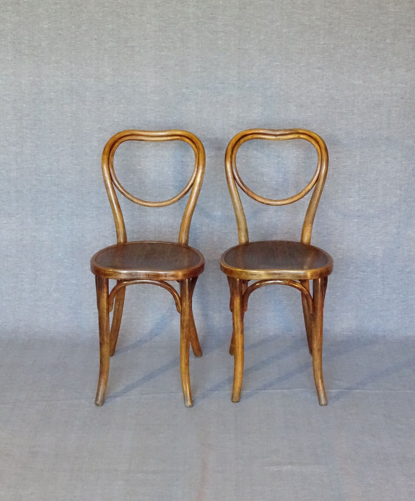 Set of 6 chairs Heart Thonet N°28, wooden seats and arches - 1925 -