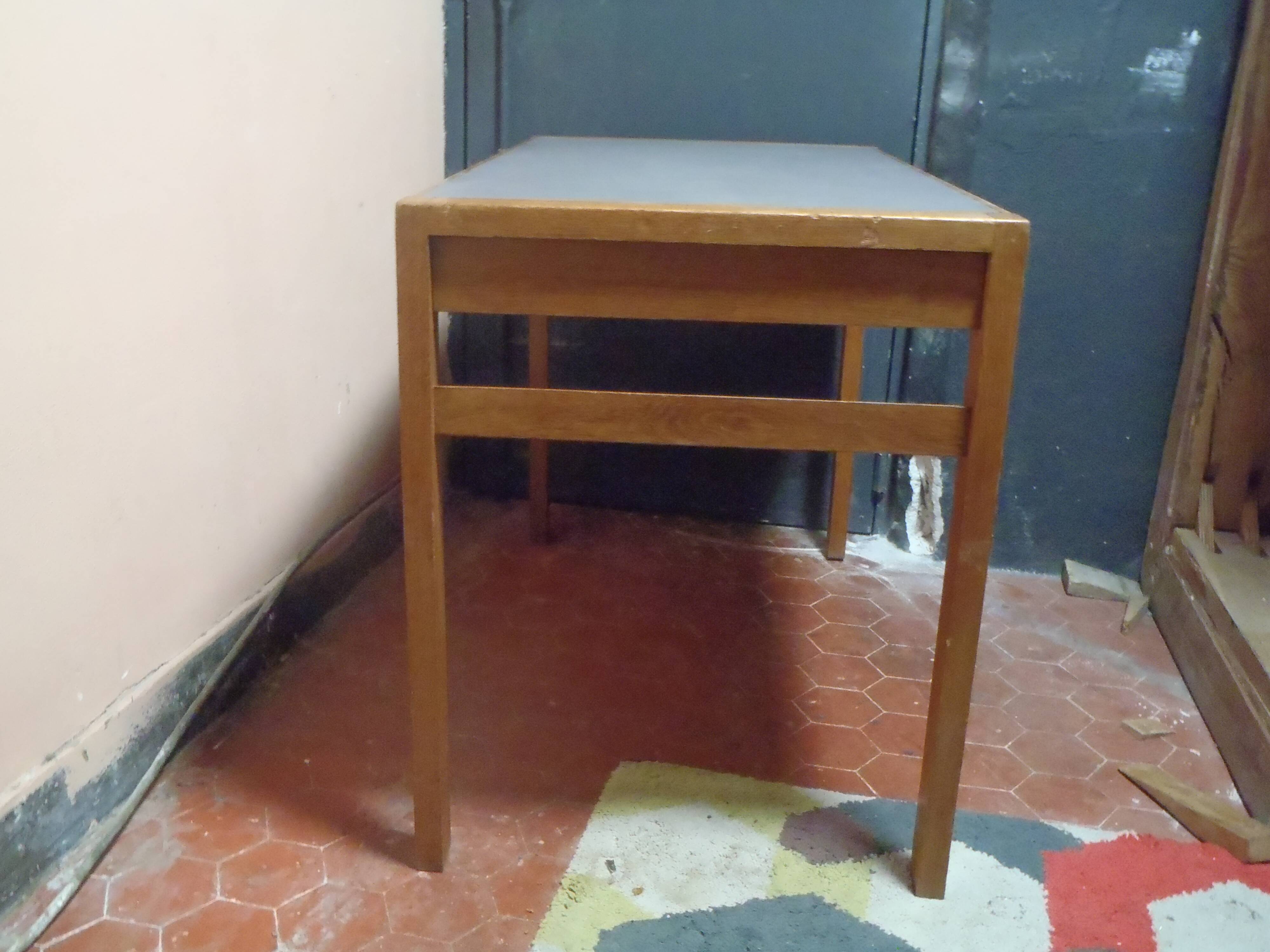 table from the 60s and moleskine