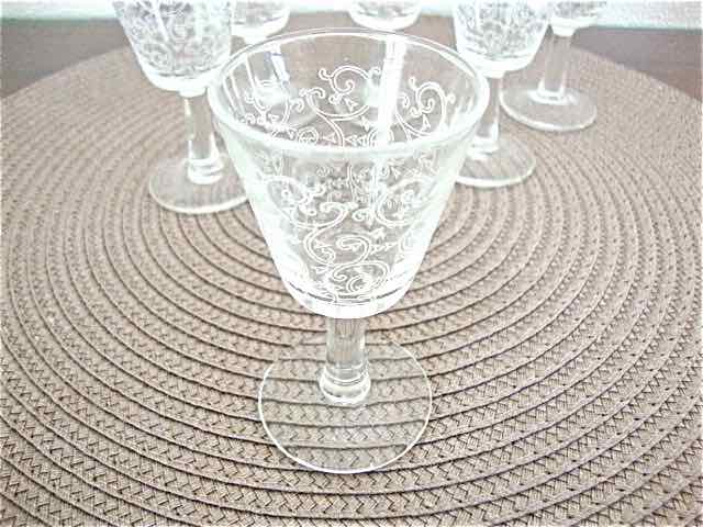 6 engraved glasses