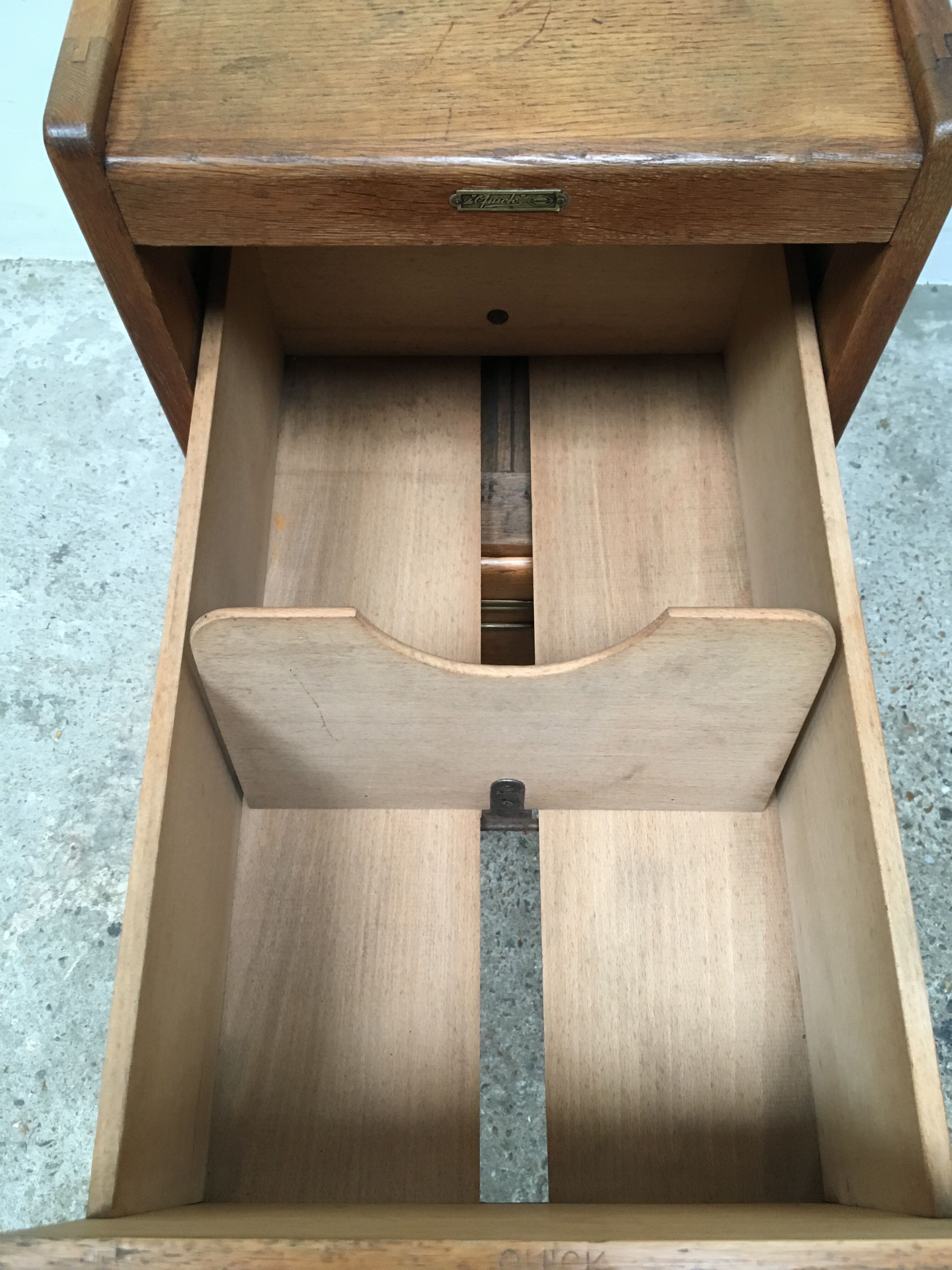 Cabinet with drawers