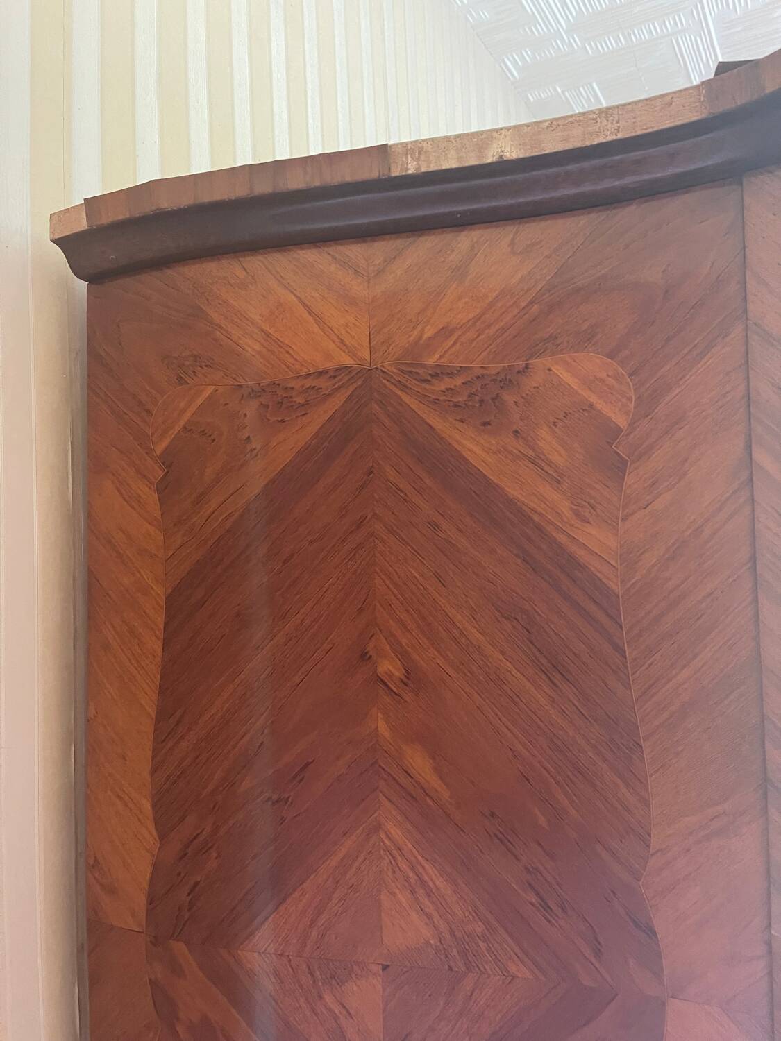 Rosewood/Marquetry Cabinet