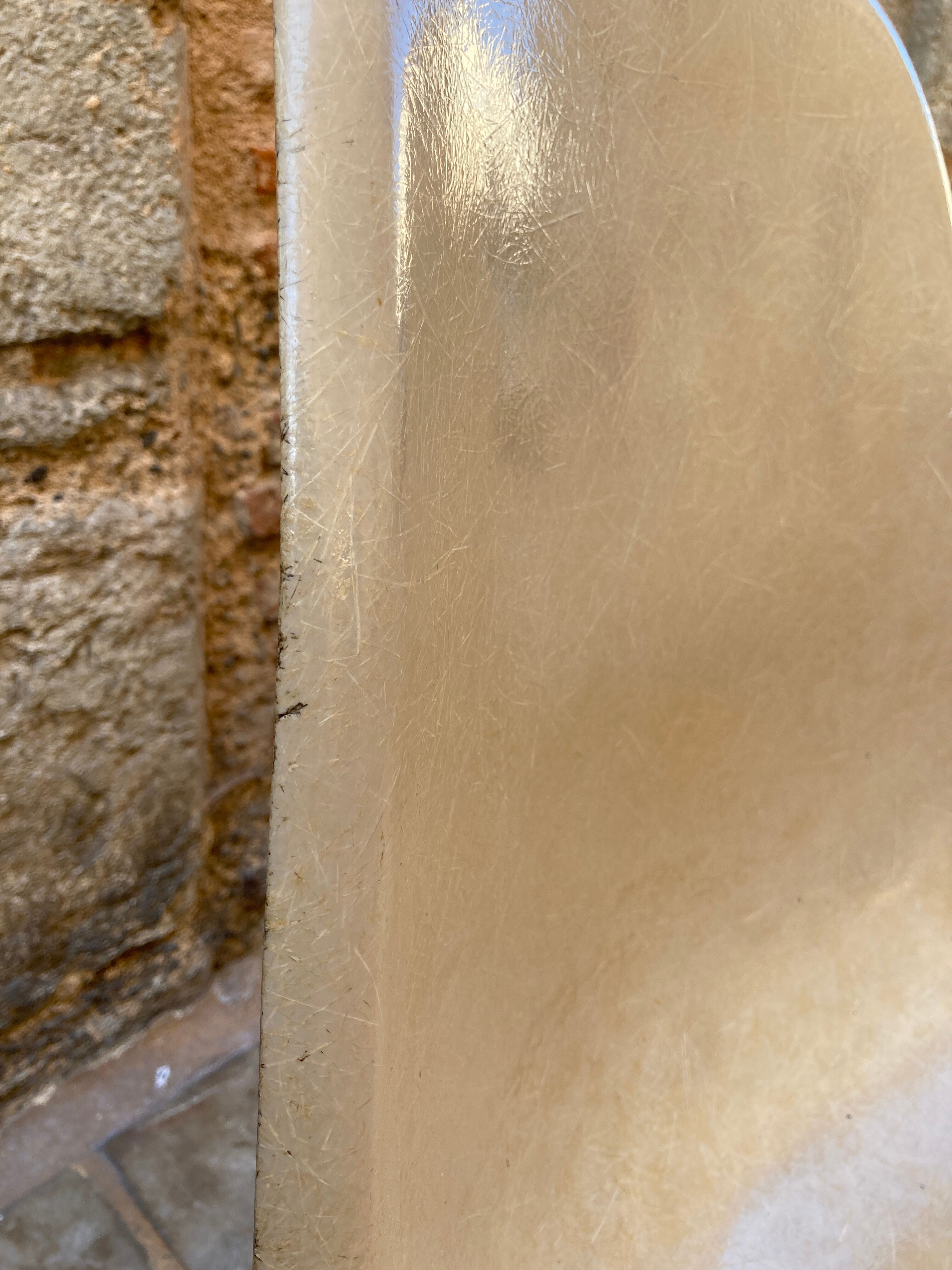 Beige chair DSW Eames