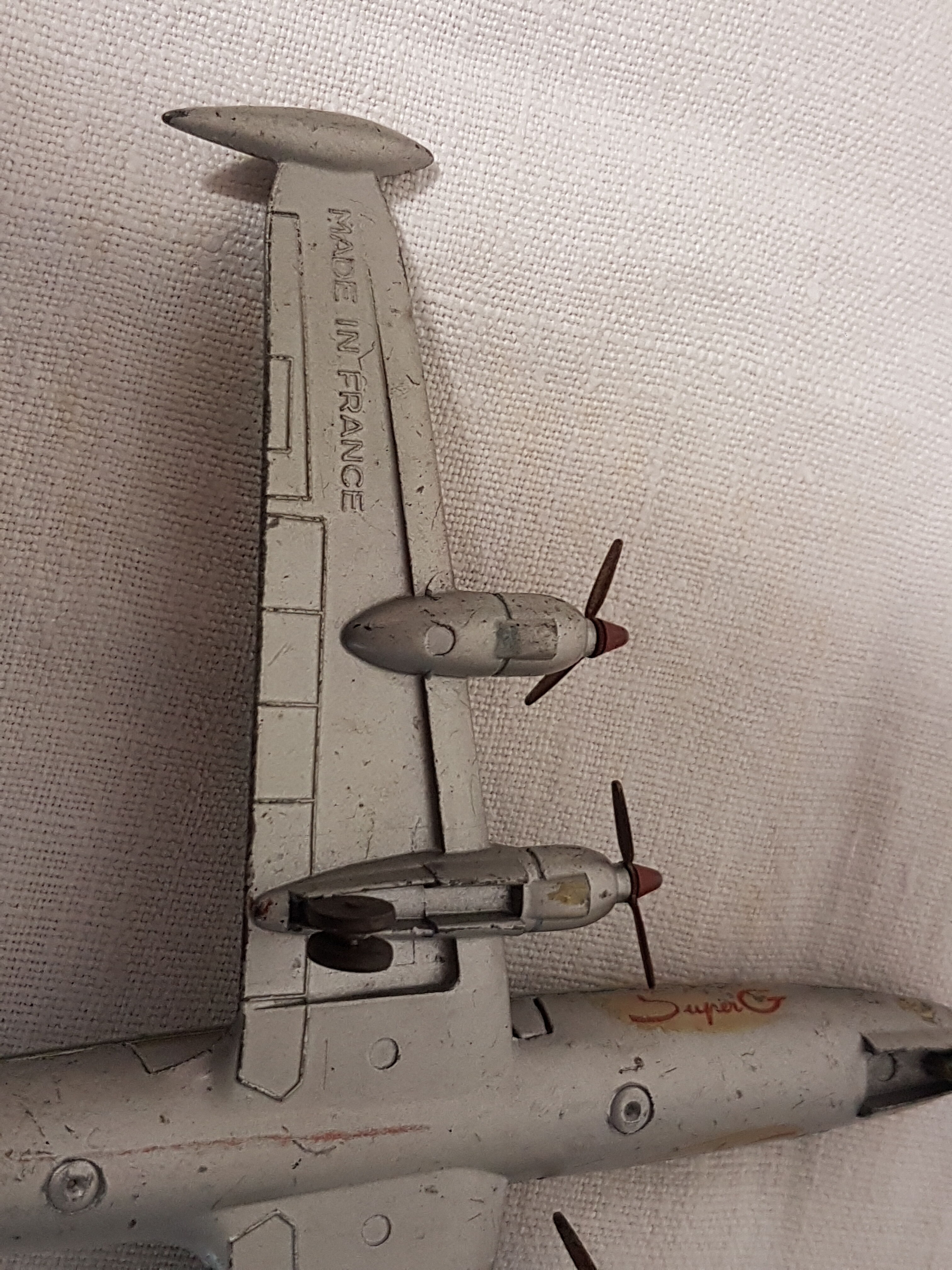 DINKY SUPERTOYS 60C "SUPER G CONSTELLATION" LOCKHEED