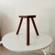 Tabouret tripode vintage en bois