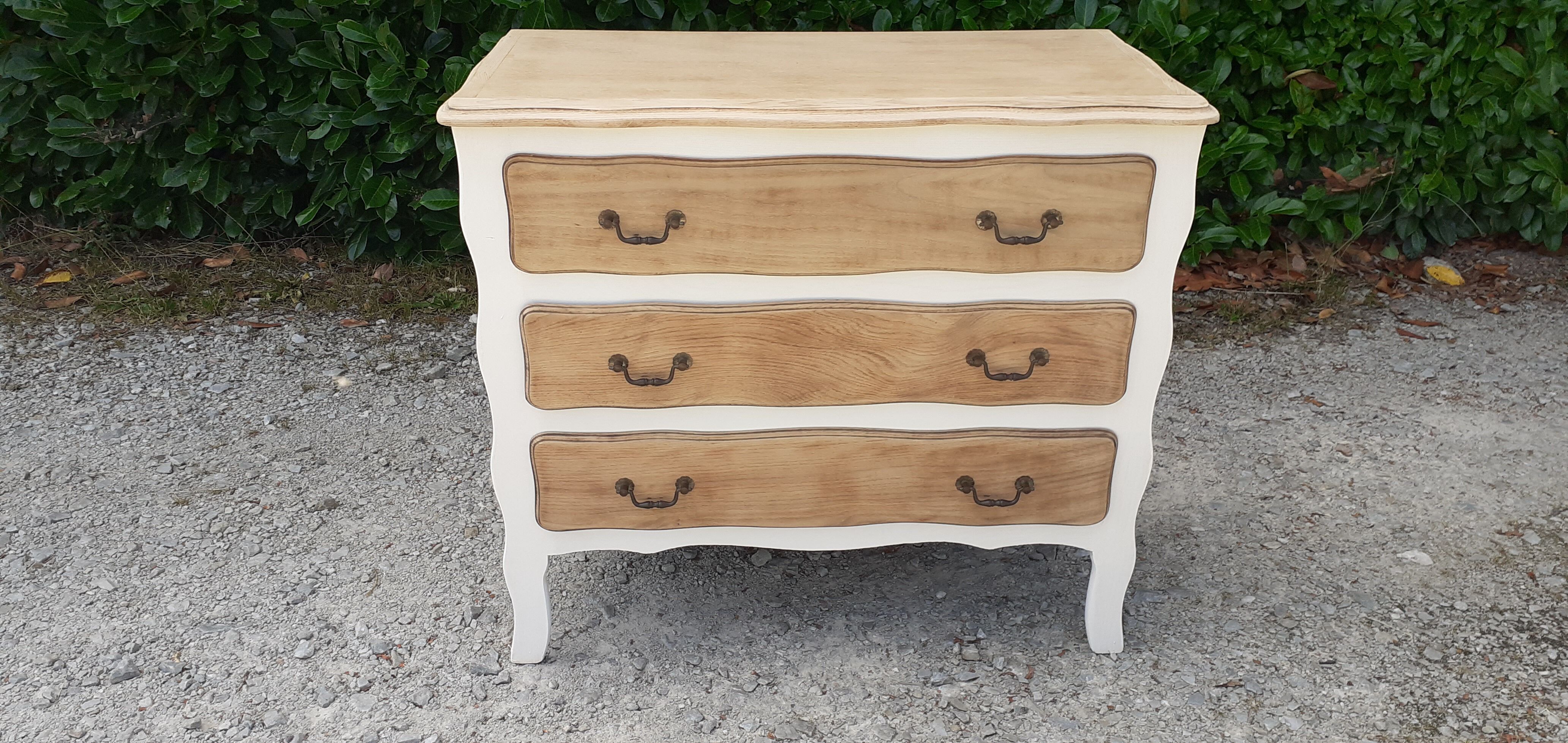 Chest of drawers 3 drawers louis XV style white and raw wood