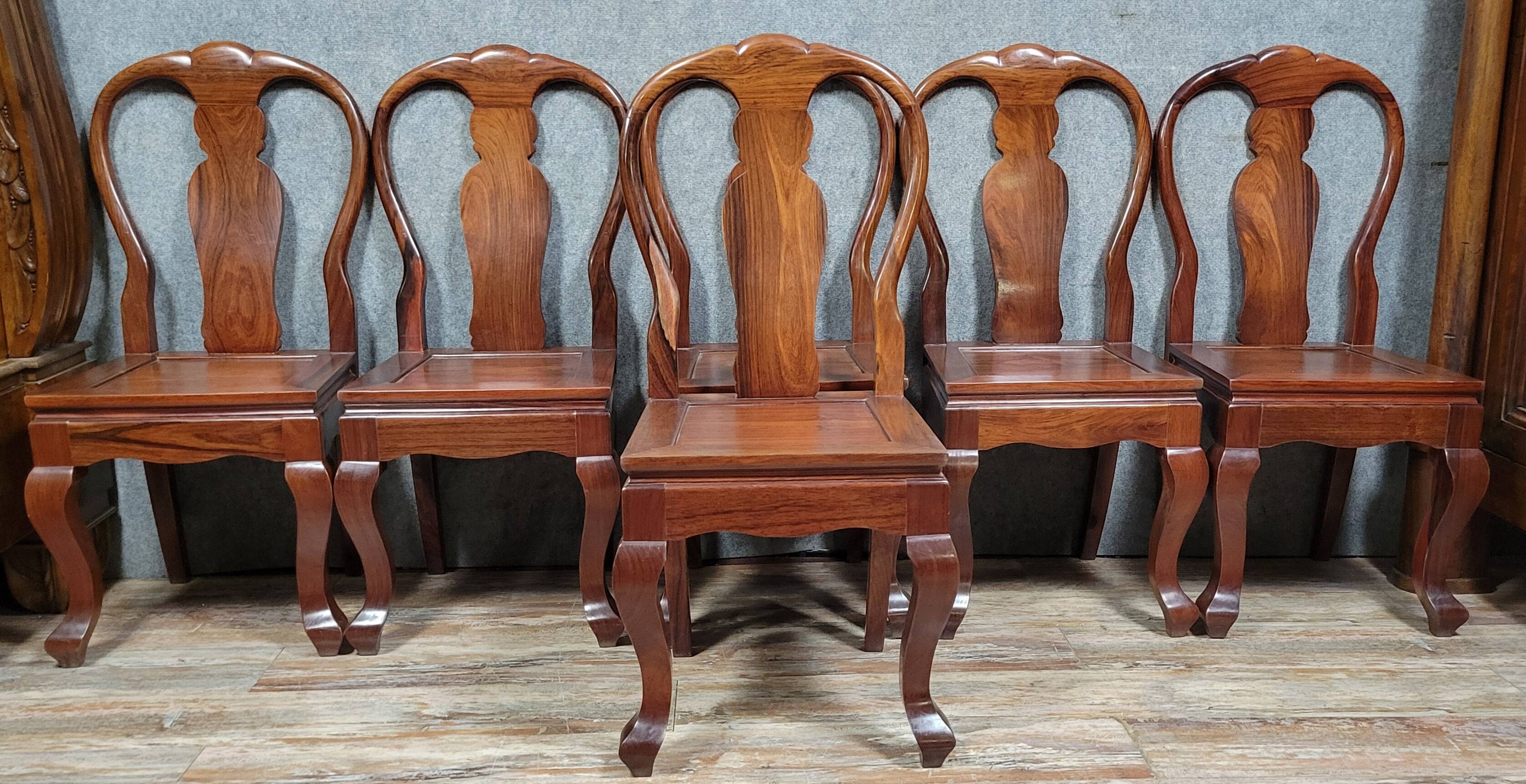 Asie XXeme : Série de 6 chaises en bois exotique