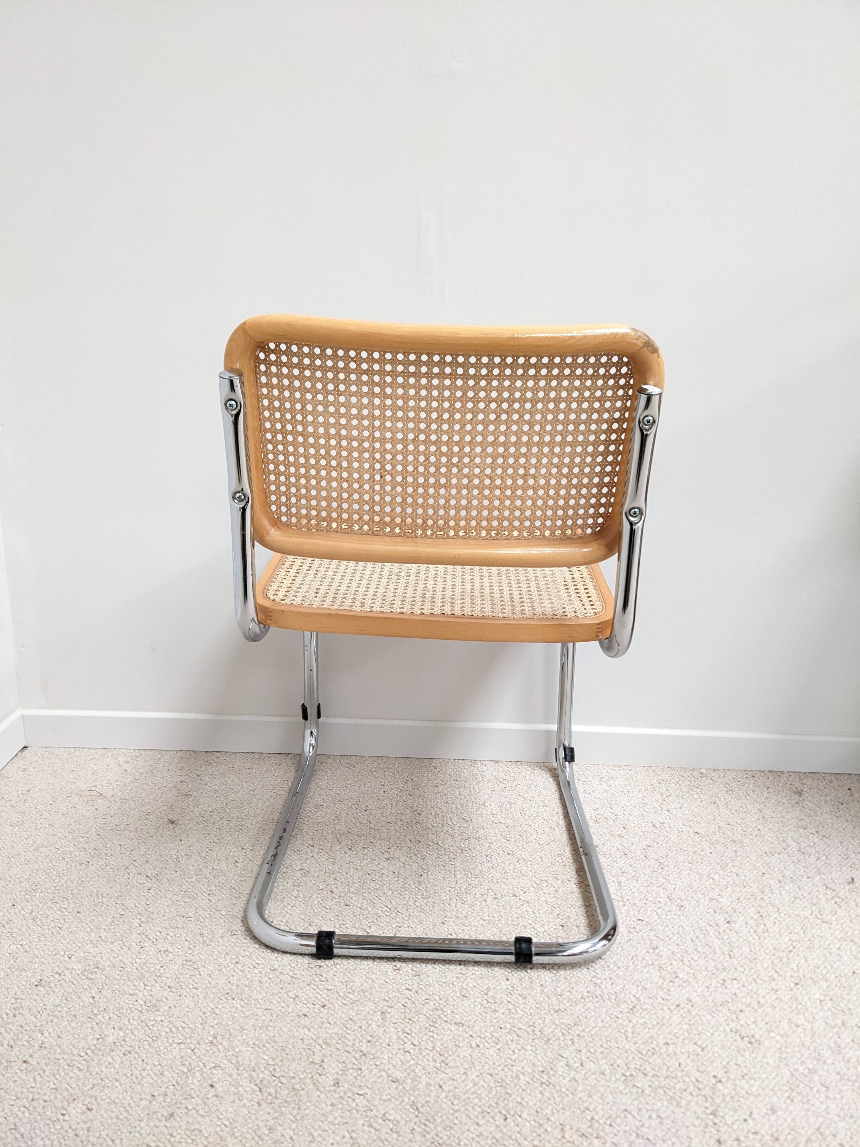 1 Cesca B32 chair
