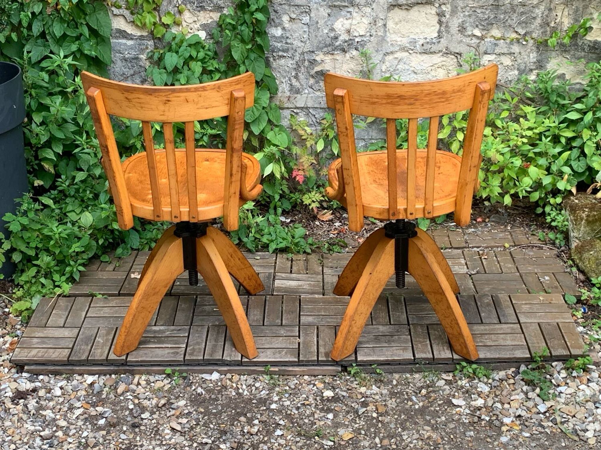 Pair of Baumann rotating screw chairs 1960