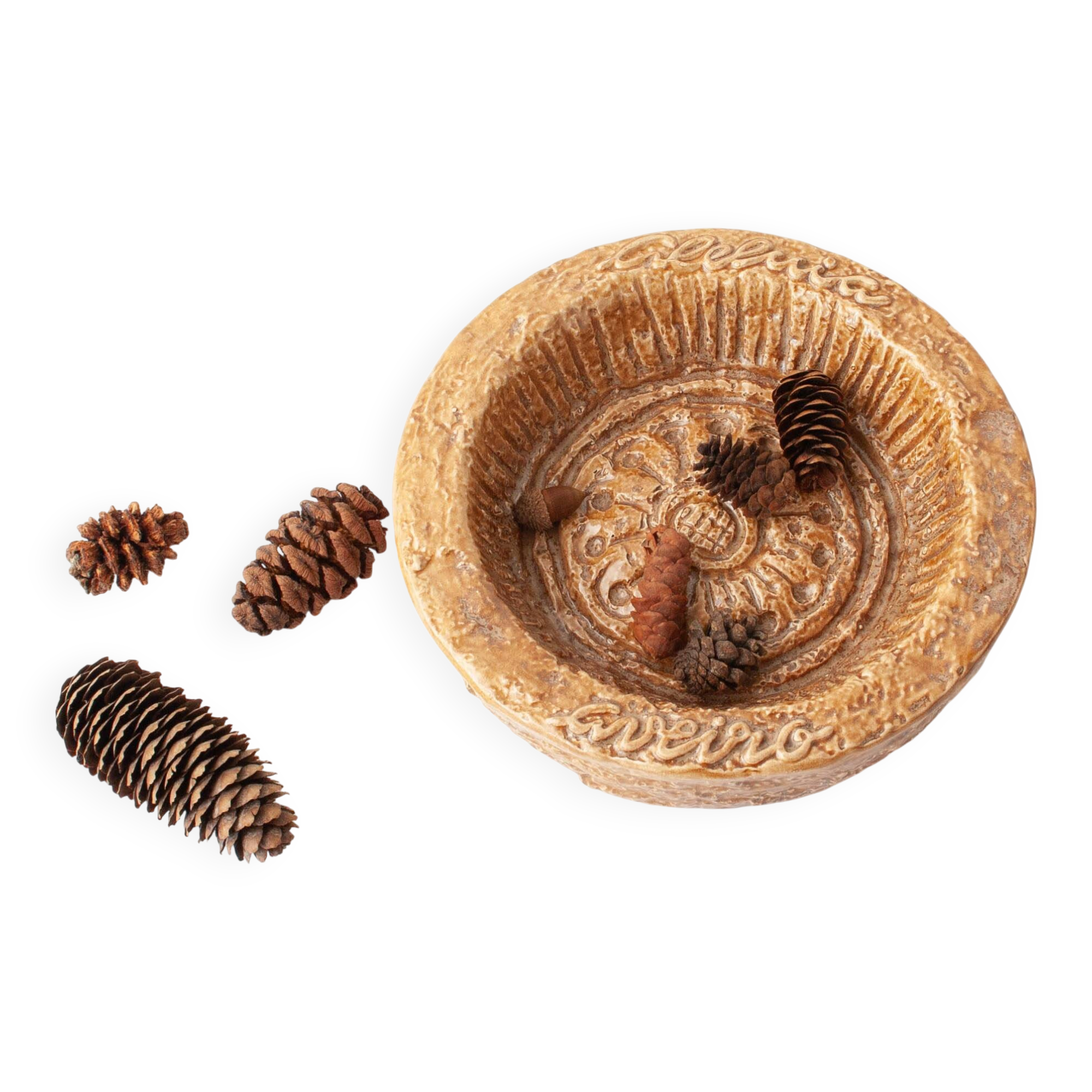 1970s Brown Textured Ceramic Ashtray from Aleluia