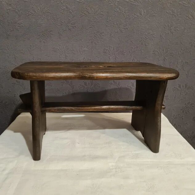 Small country bench