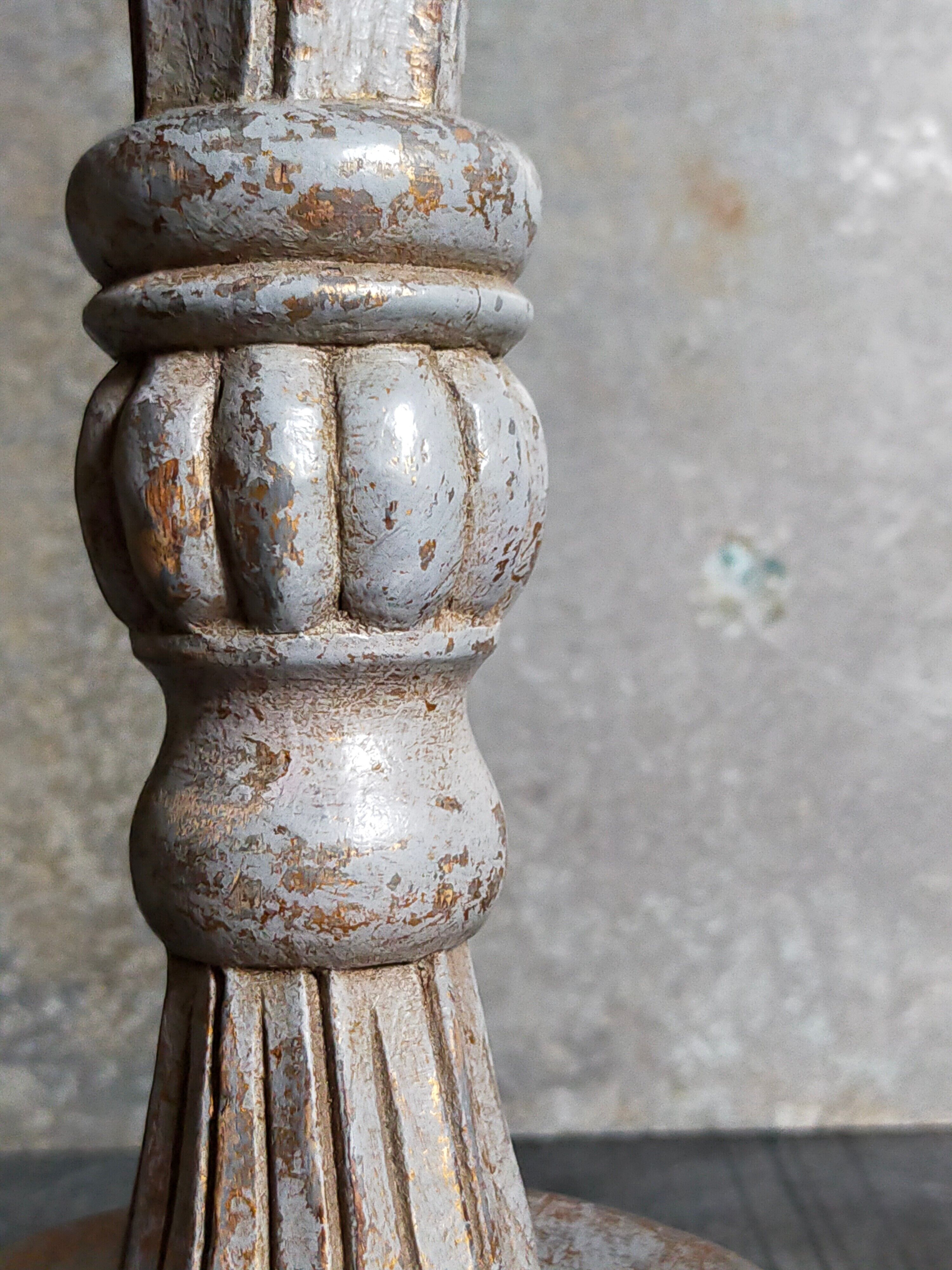 Foot of lamp turned wood carved patina old nineteenth