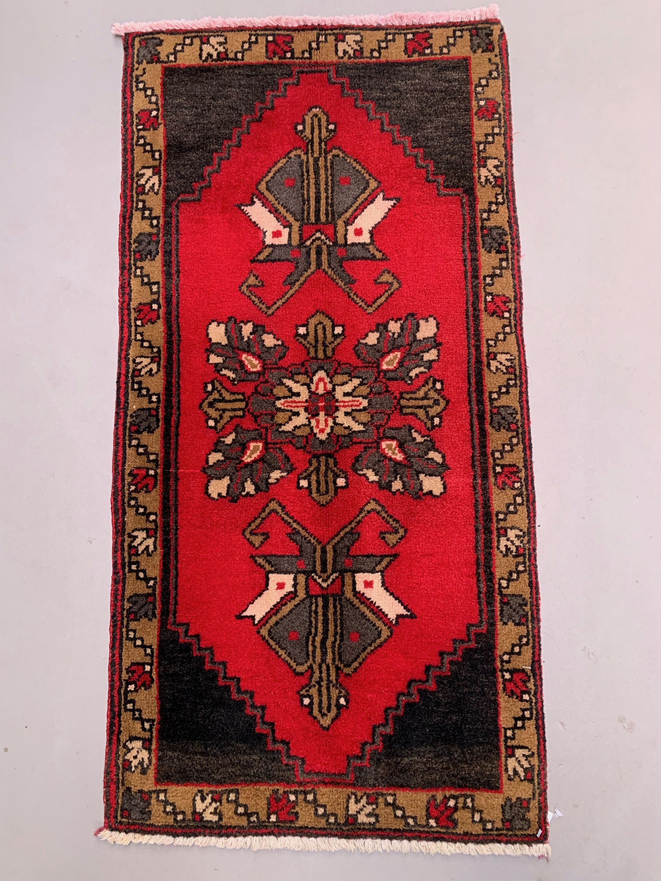 Small Vintage Turkish Rug 104x52 cm, Short Runner, Tribal, Shabby Chic