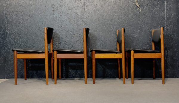 Set of 4 chairs France & Son model 197