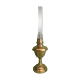 Lampe à pérole pied lampe laiton repoussé