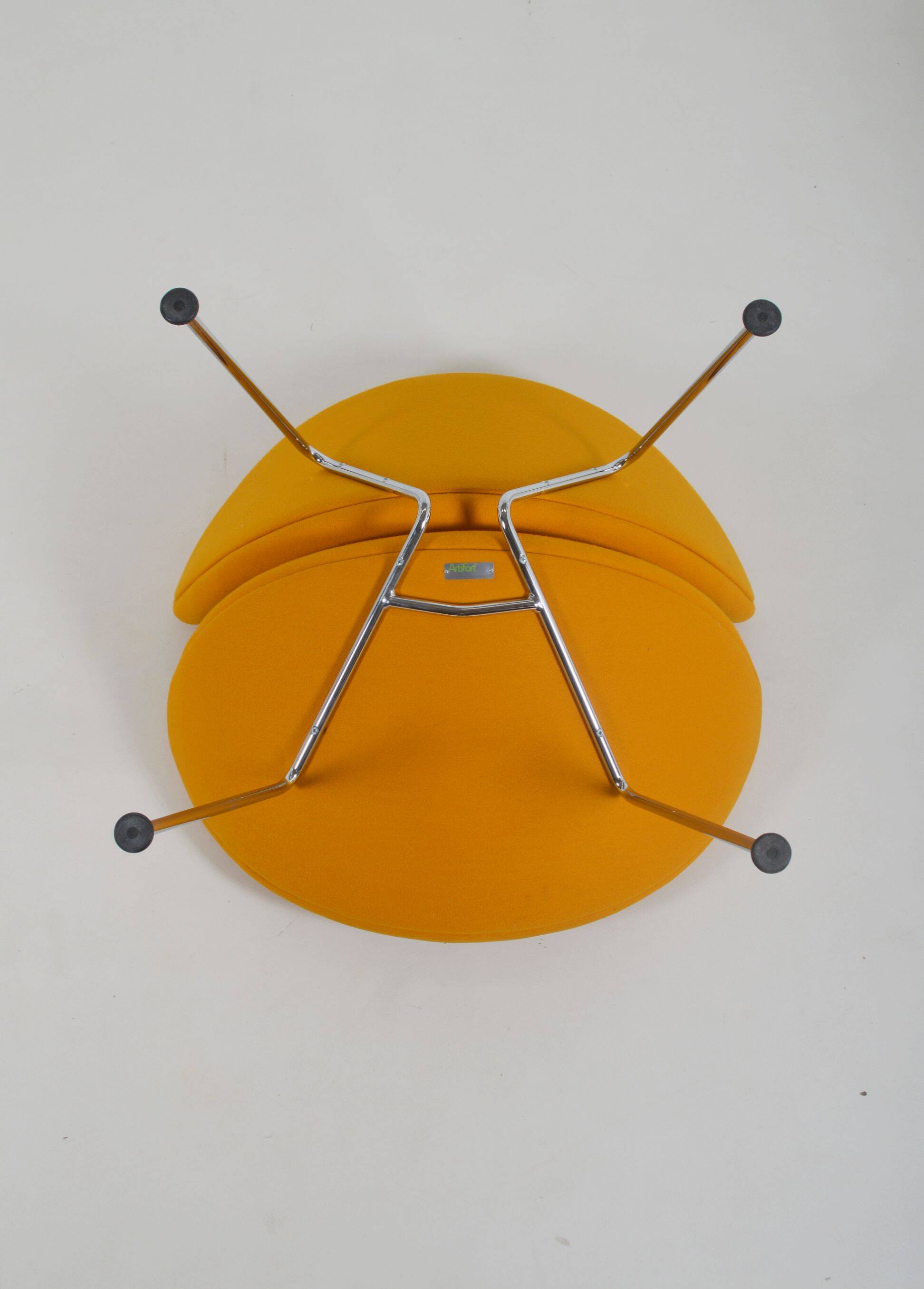Orange Slice F437 designed by Pierre Paulin for Artifort