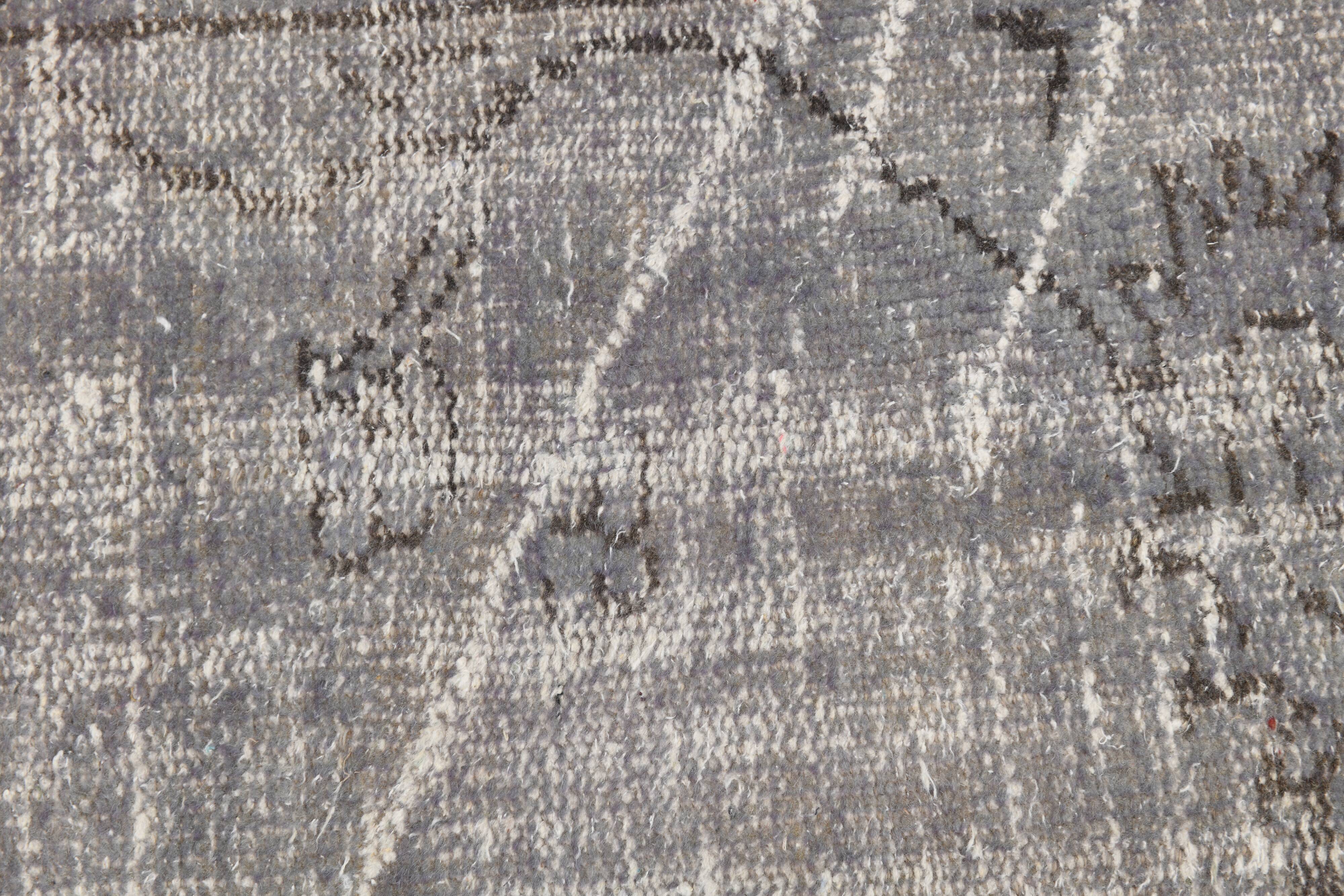 Gray handmade vintage rug 174x294cm