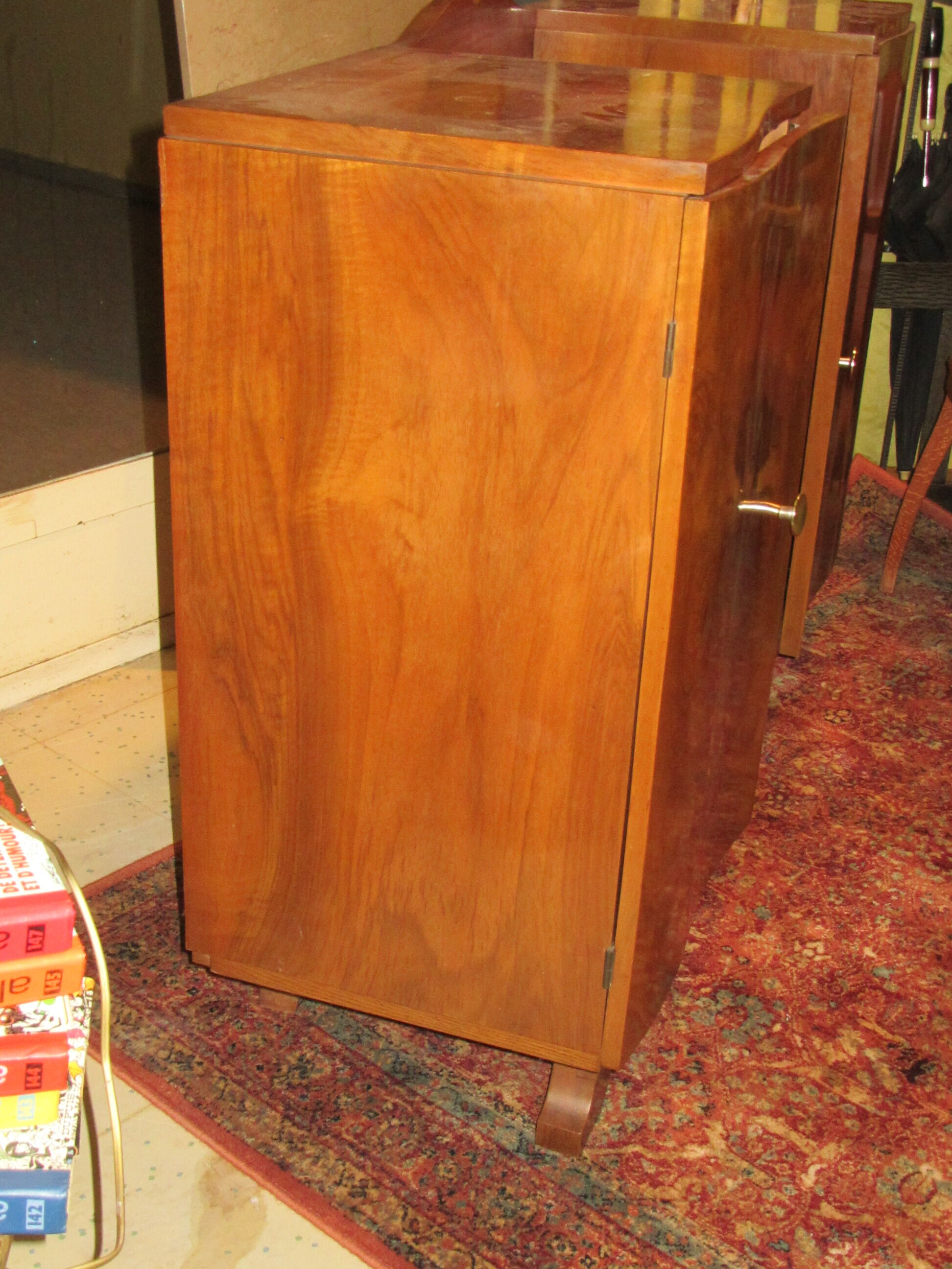 Buffet bar plated Art Deco Walnut