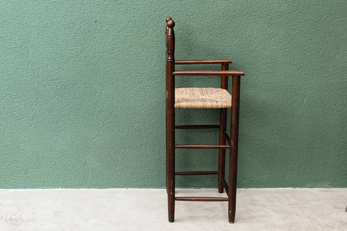 Children's high chair, straw