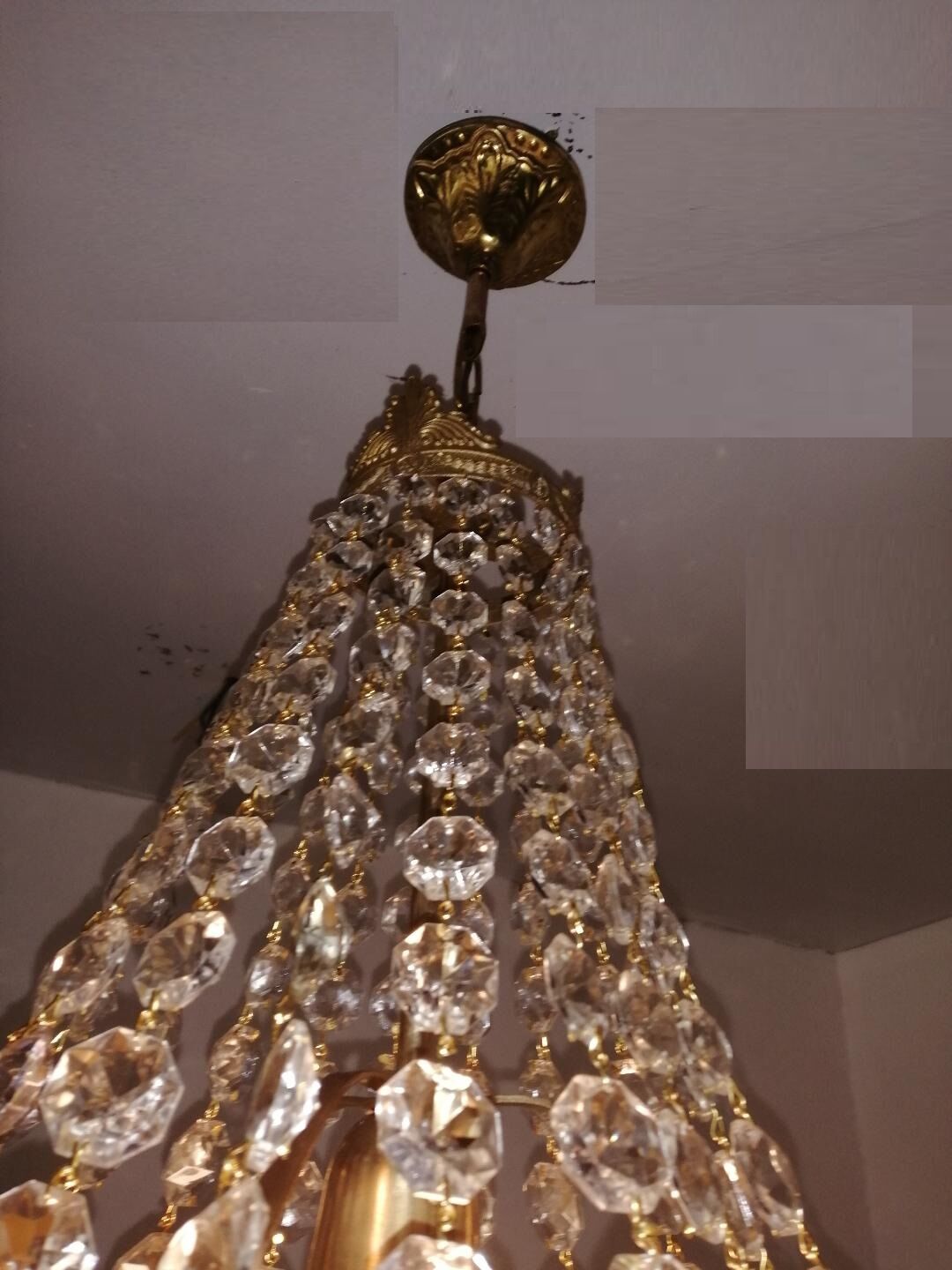 Balloon chandelier in bronze and crystal