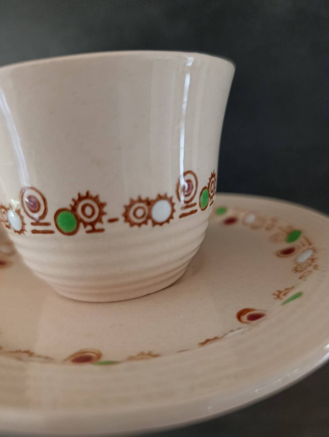6 tasses et sous-tasses rose modèle Betty faïenc. de Longwy 1930