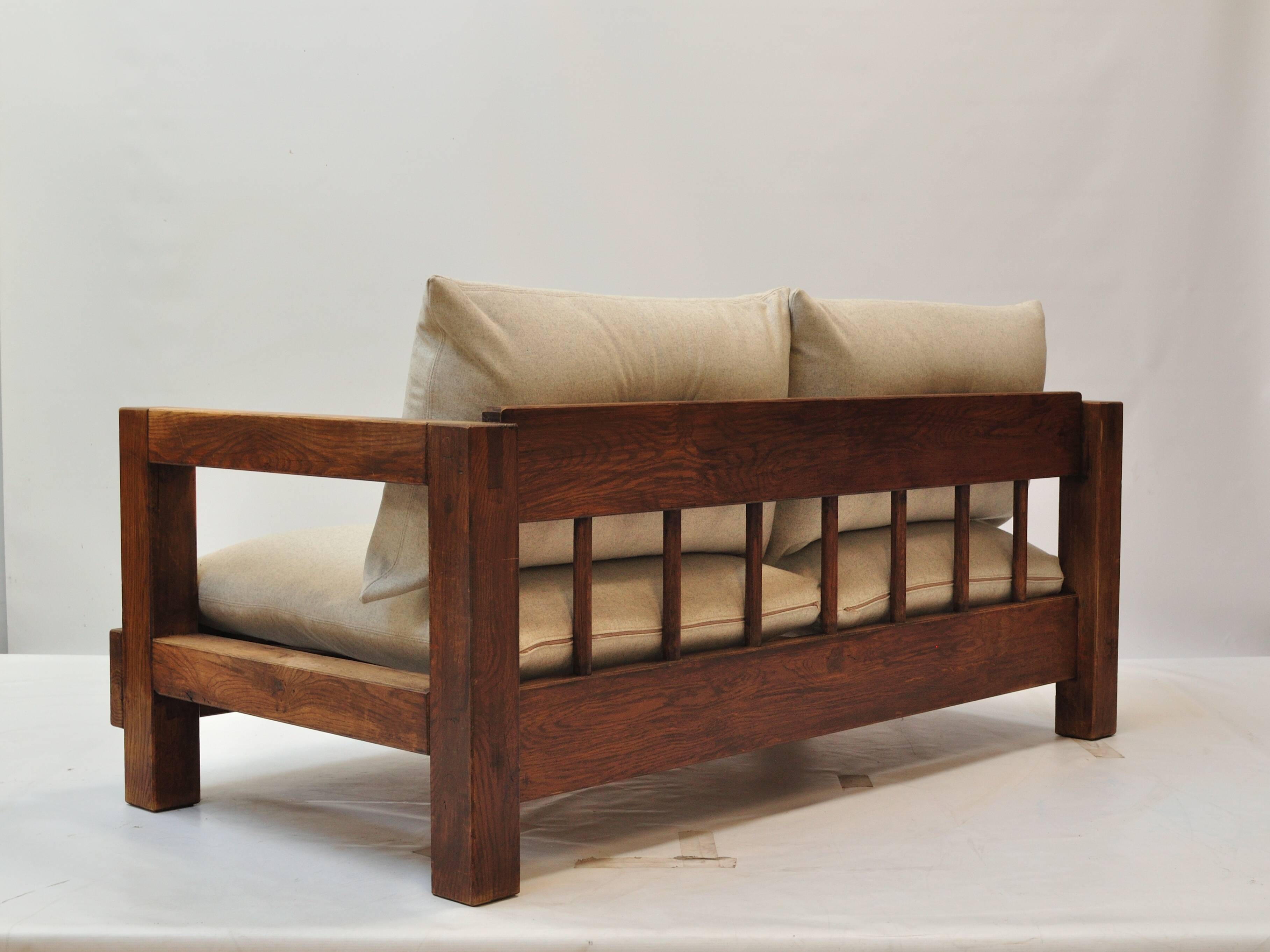 Solid oak two-seater sofa rebuilt in 100% virgin wool