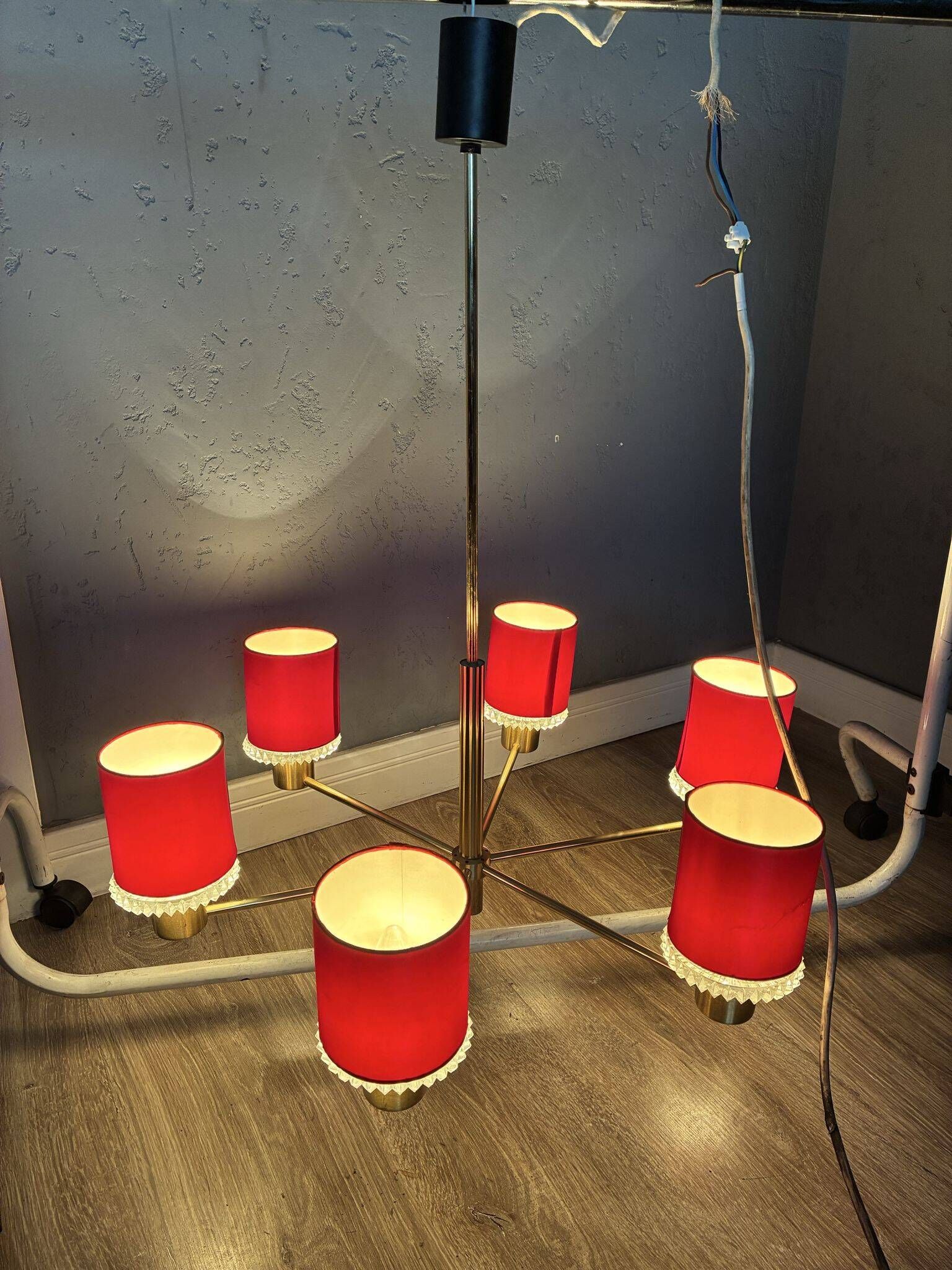 Kaiser Leuchten six-arm brass chandelier, red shades, crystal glass