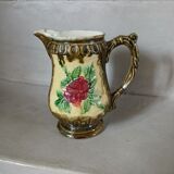 Small pitcher/cream jug in majolica.
