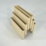 Porte-magazines beige par Giotto Stoppino pour Kartell, 1970