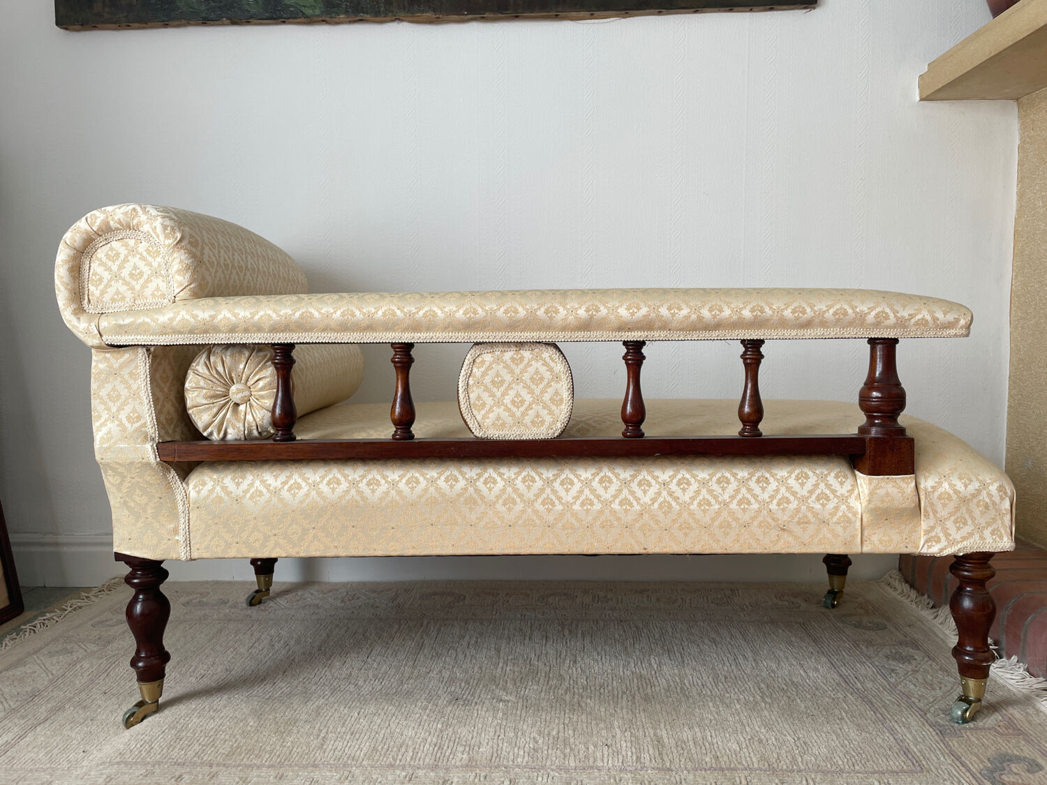 Victorian mahogany daybed.