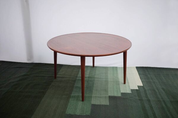 Table basse danoise sous teck Table d'appoint BC Møbler