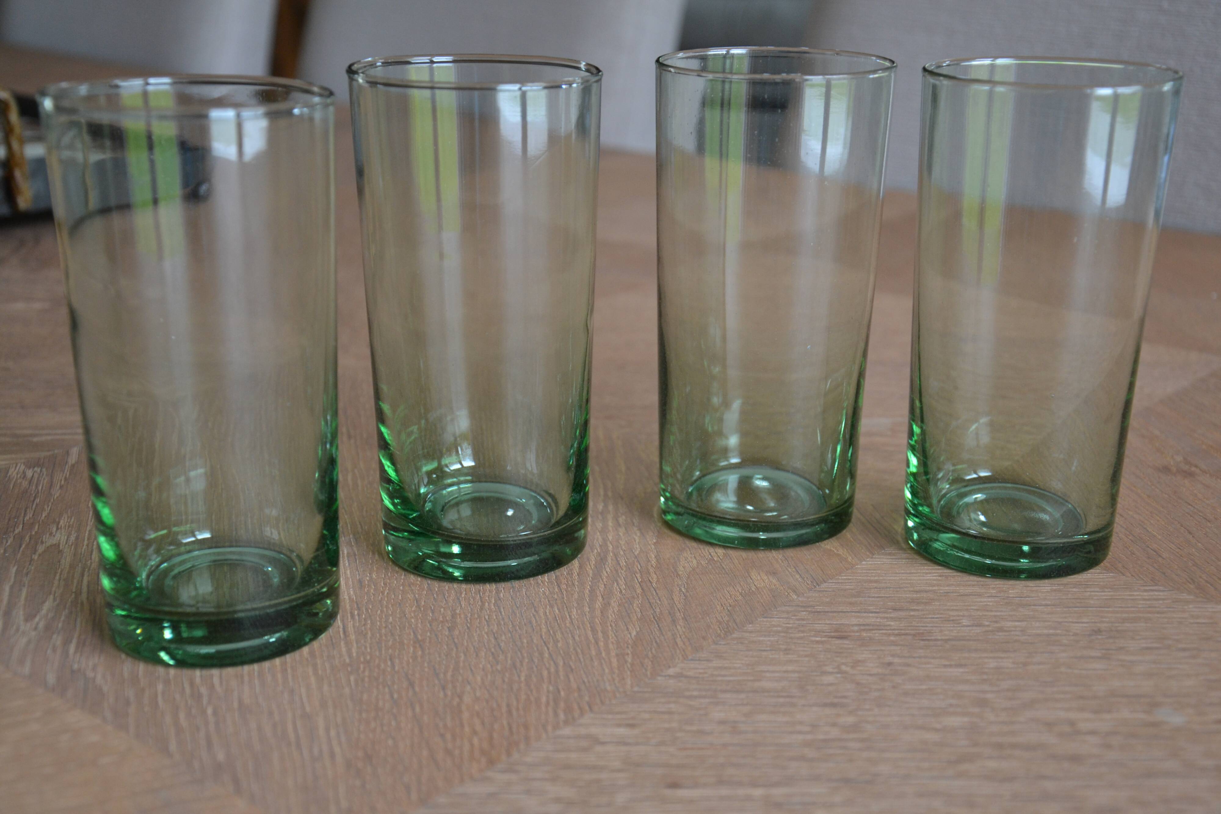 4 glasses for orangeade/rattan cases