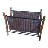 Magazine rack or log holder in wood and wicker