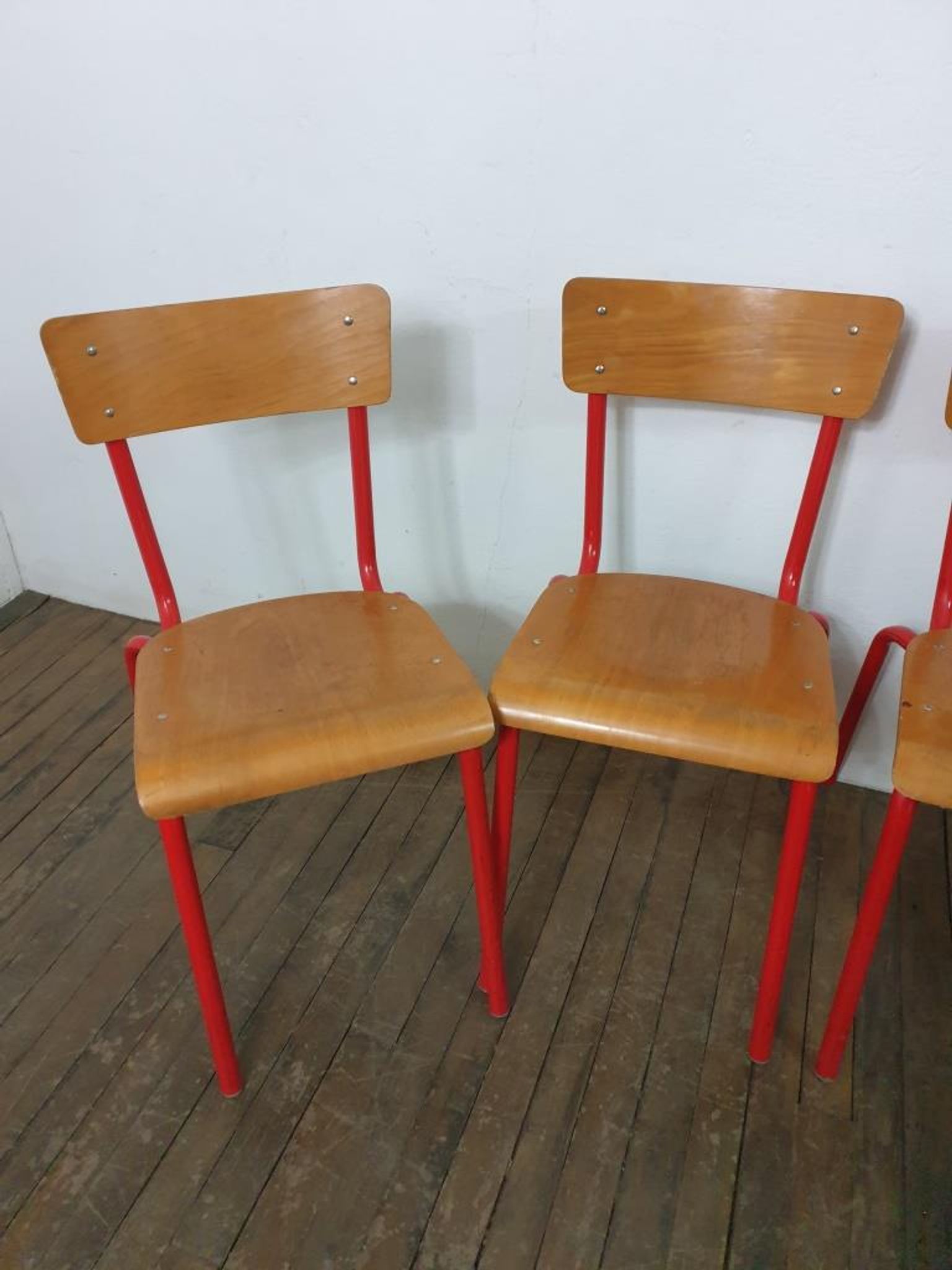 Chaises d'école