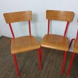 Chaises d'école