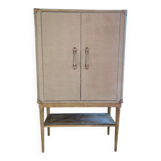 Meuble bar sur pied