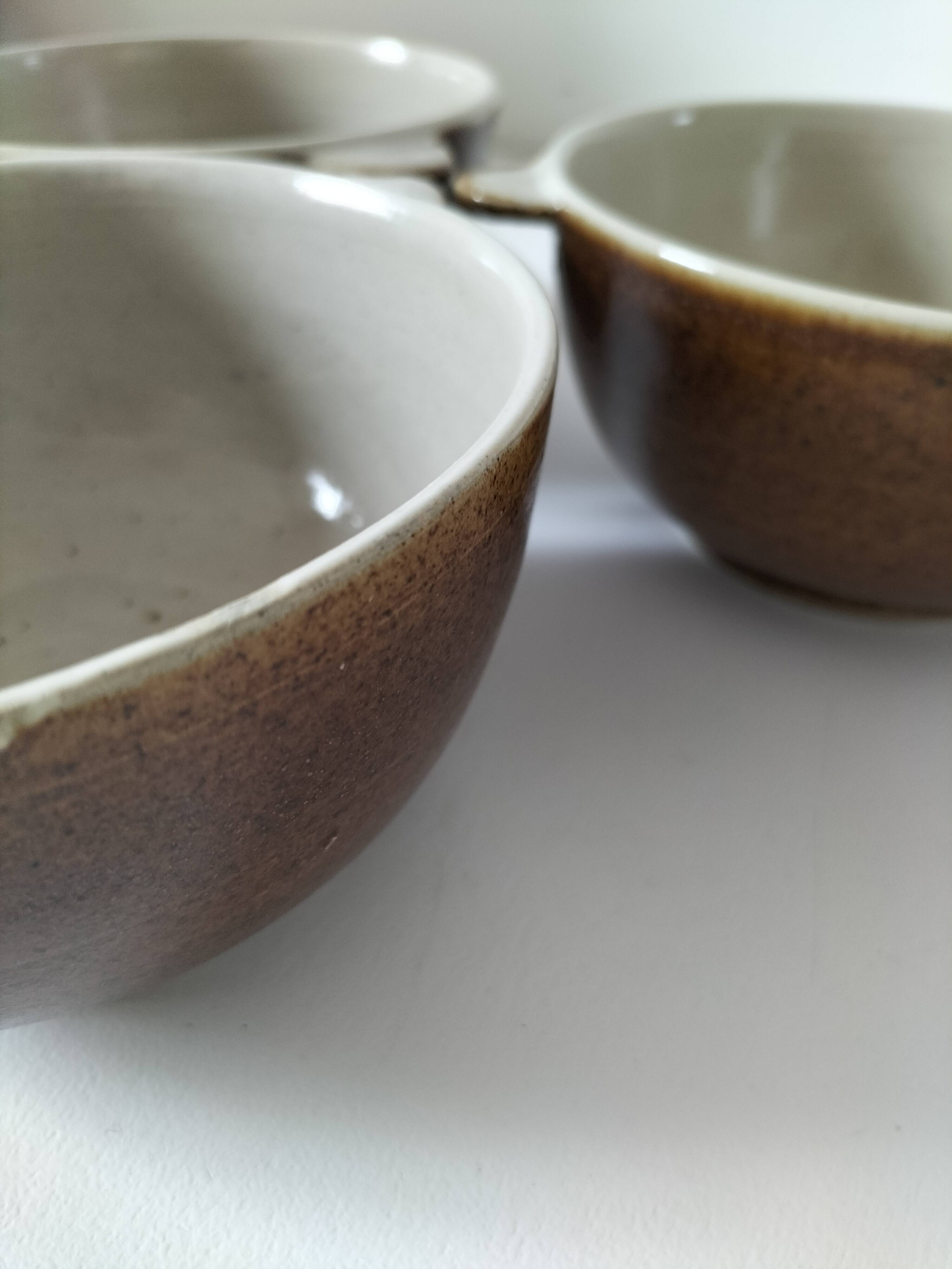 Trio de bol à oreilles en grès bicolores