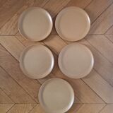 Set of 6 flat beige stoneware plates