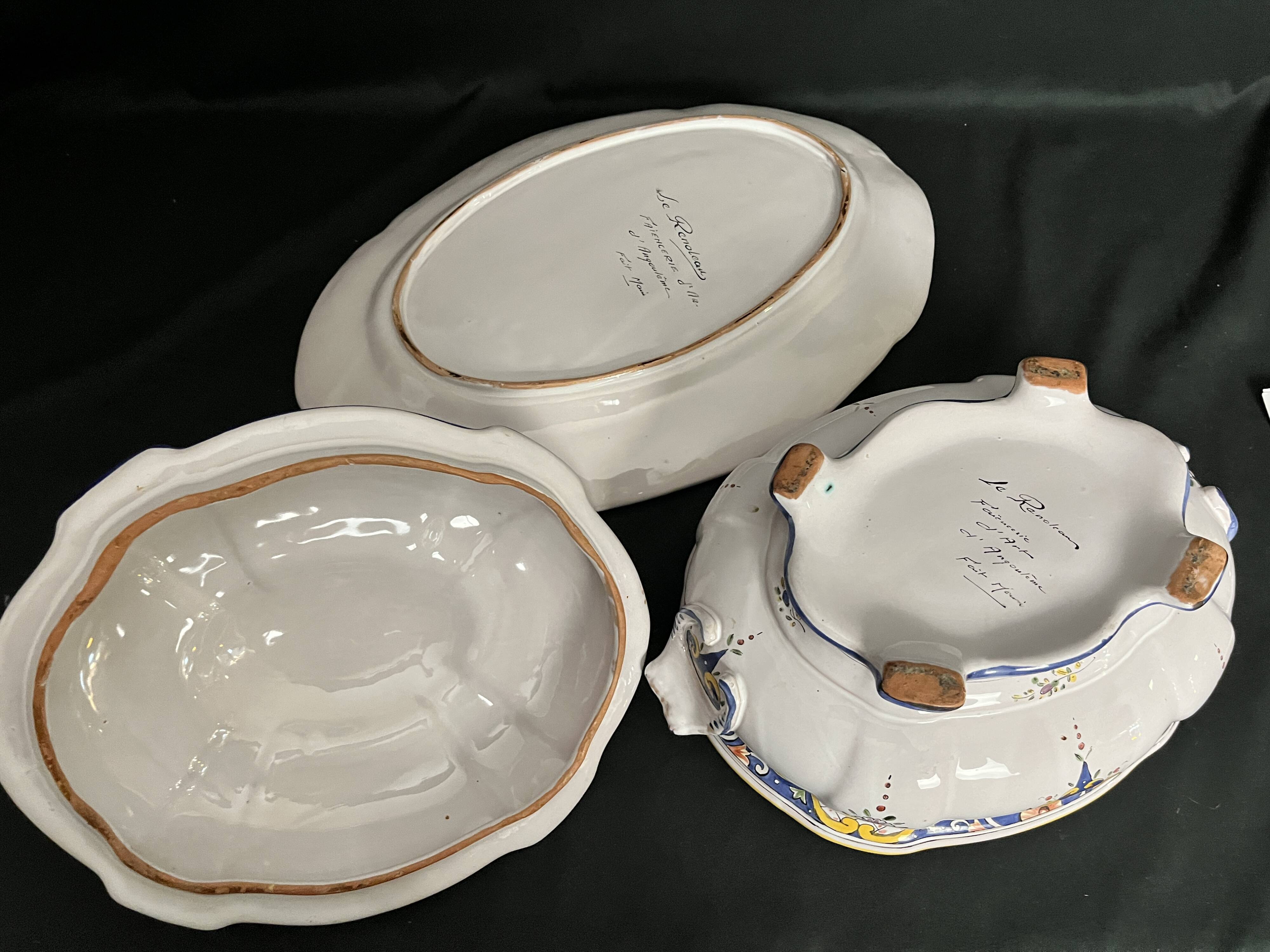 Angoulême Le Renoleau earthenware soup tureen set, 20th century
