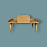 Old bed platform with a varnished wooden reading shelf, Torck