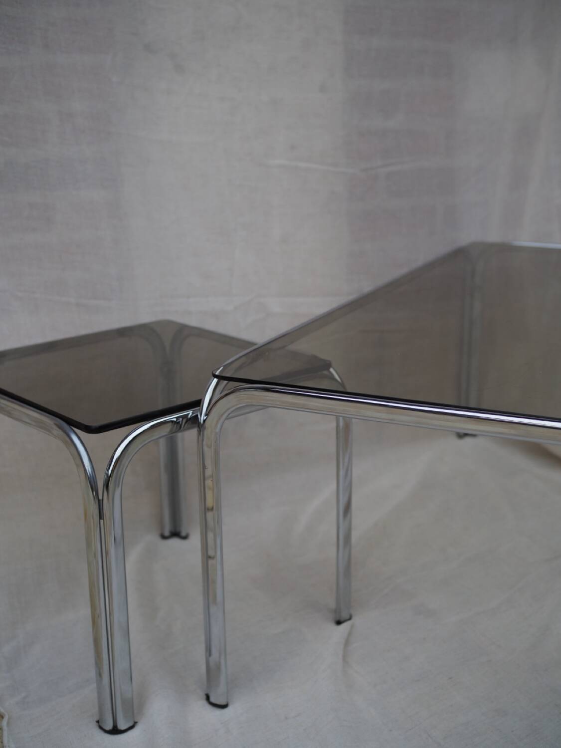 Chrome metal coffee table set
