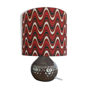 Lampe à poser style vintage abat-jour imprimé ondulations seventies