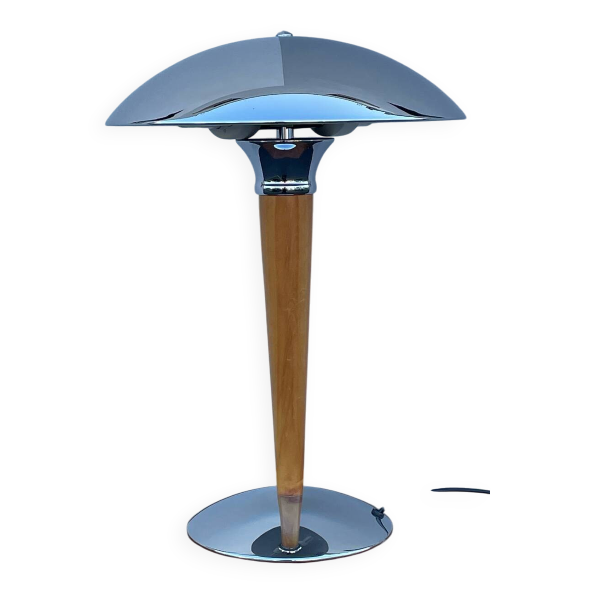 Vintage 90s ocean liner lamp
