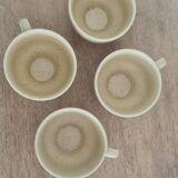 Tasses en grès marron