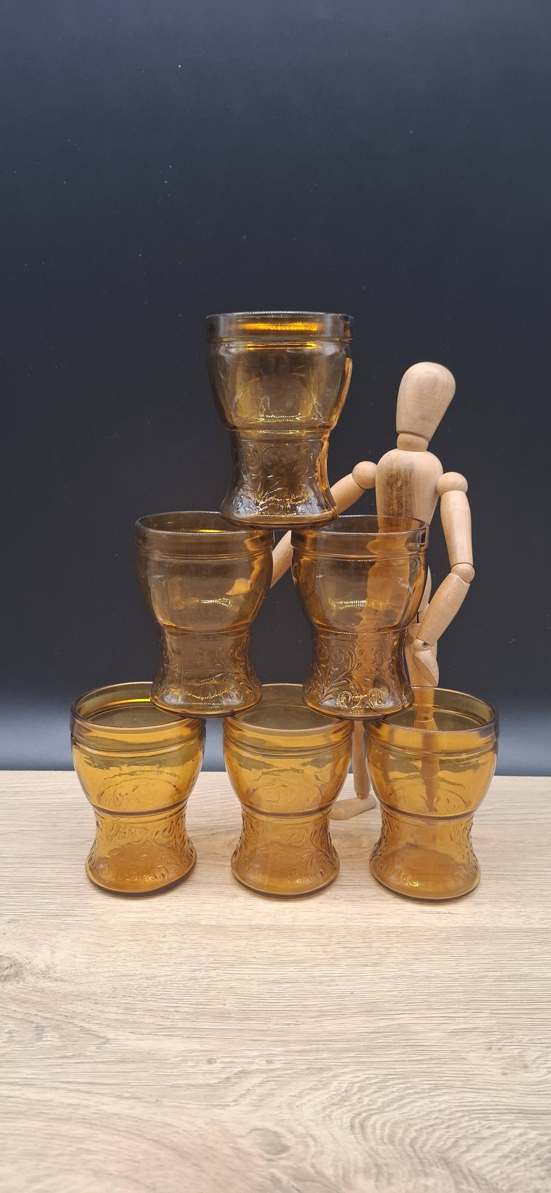 Set of 6 Italian amber glasses