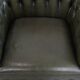 Magnifique fauteuil club en cuir de vachette verte de style anglais.