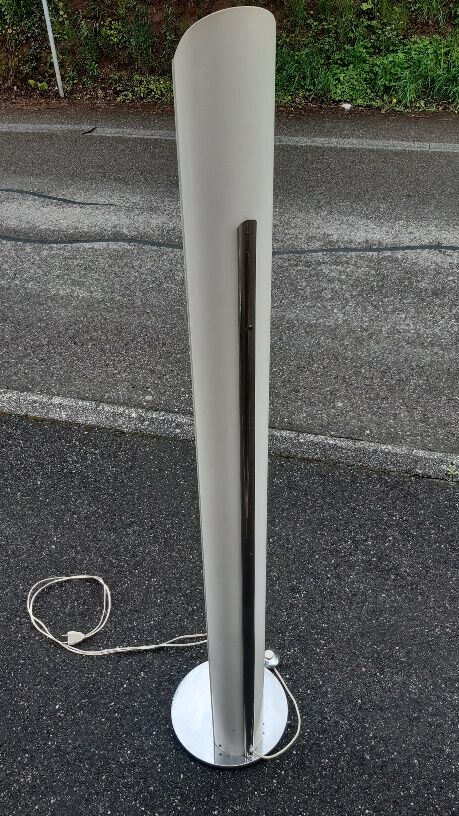 Totem floor lamp by Enrico Tronconi 1970