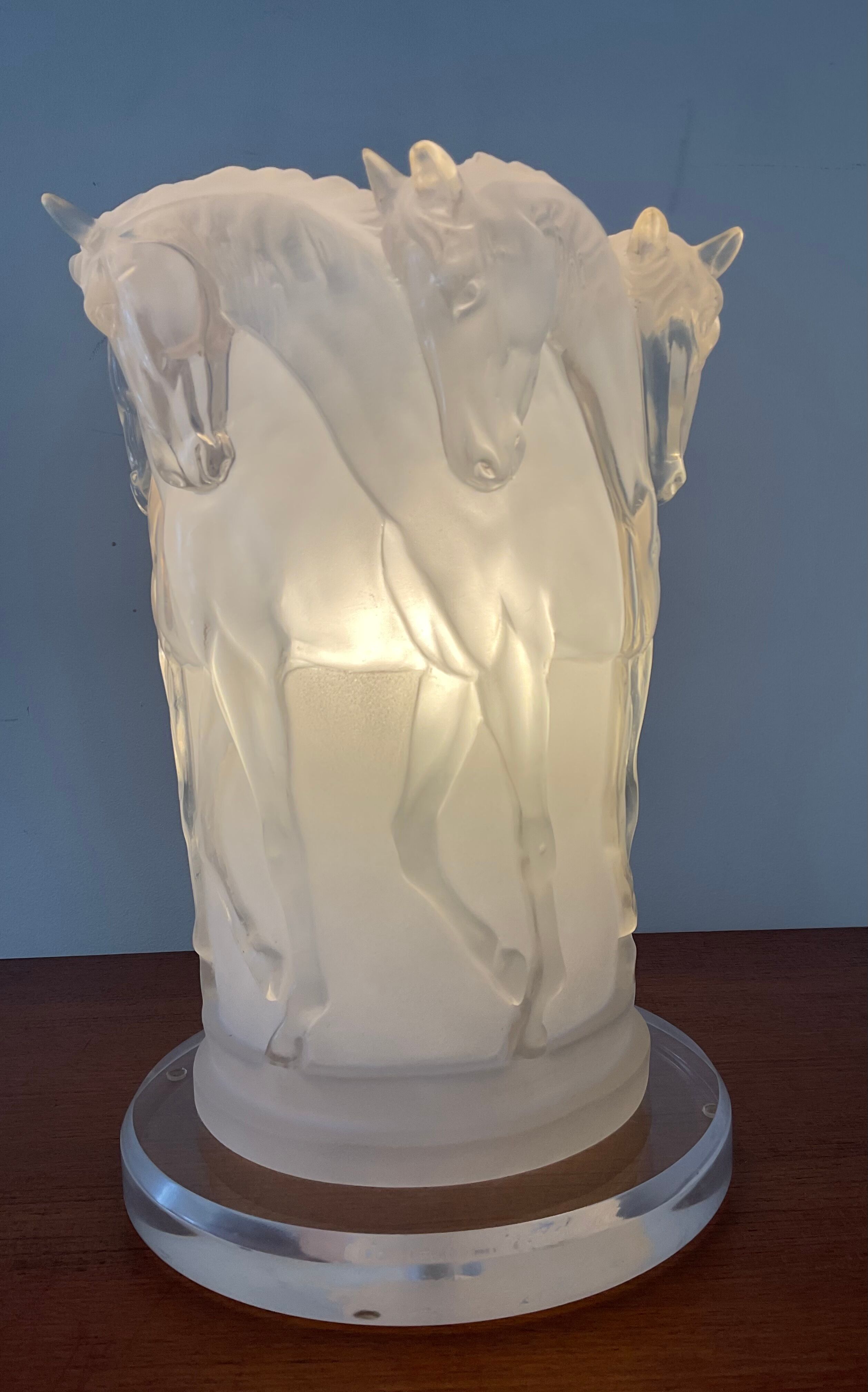 Lamp decorated with horses in plexiglass from the 70s