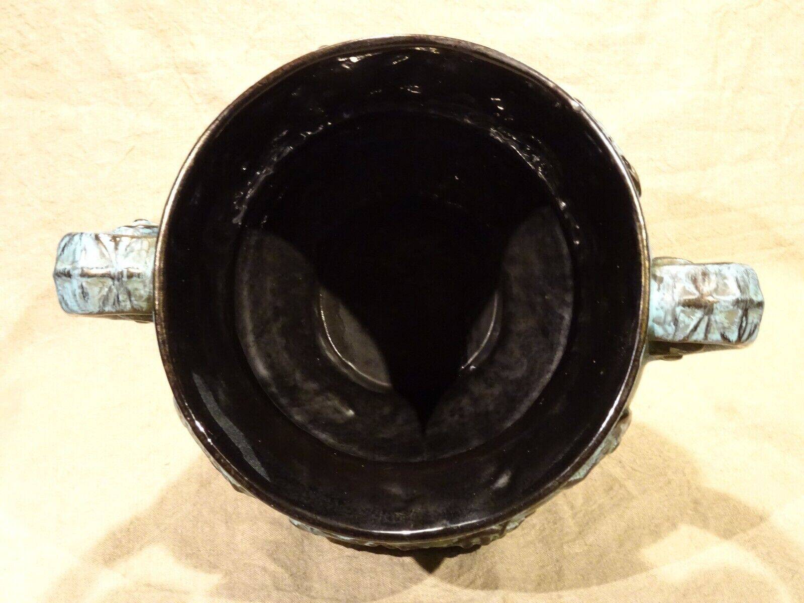 Large U-Keramik ceramic pot cover vase with antique decoration 4.610 kg